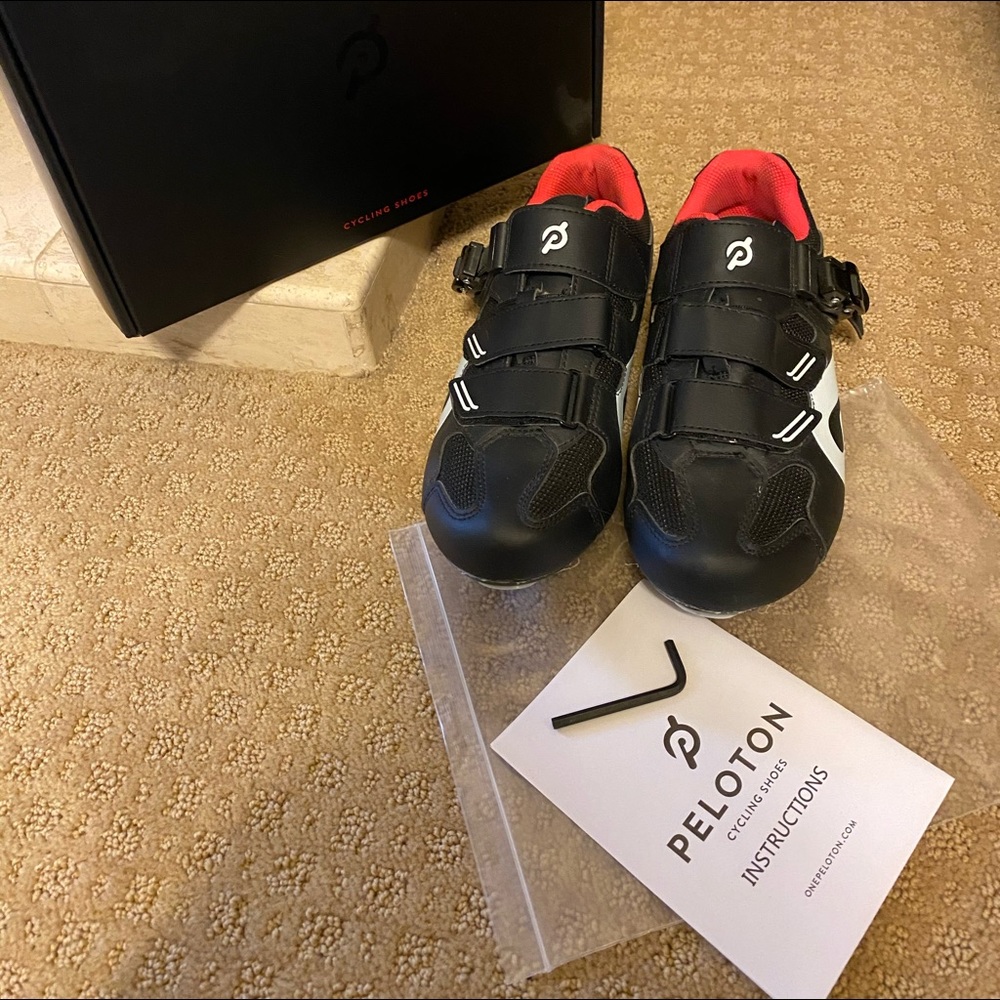 Peloton Cycling Shoes! Size 42/US Mens 9 Womans 11